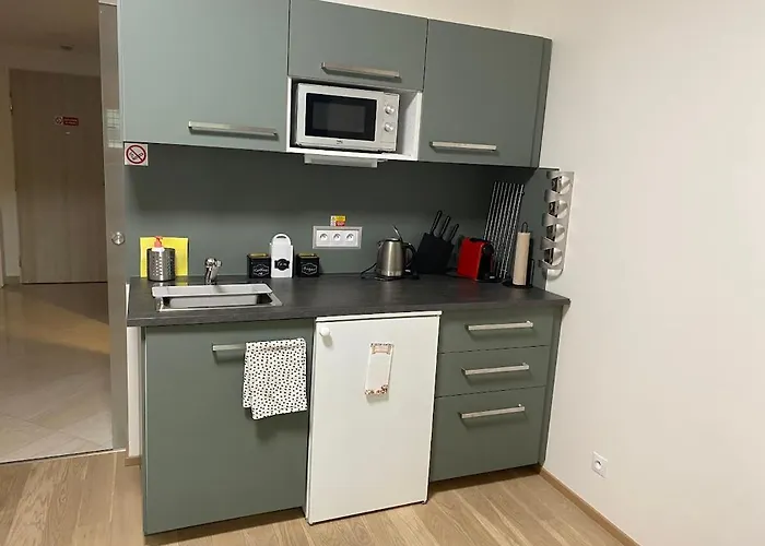 Harfa 30 * Prague